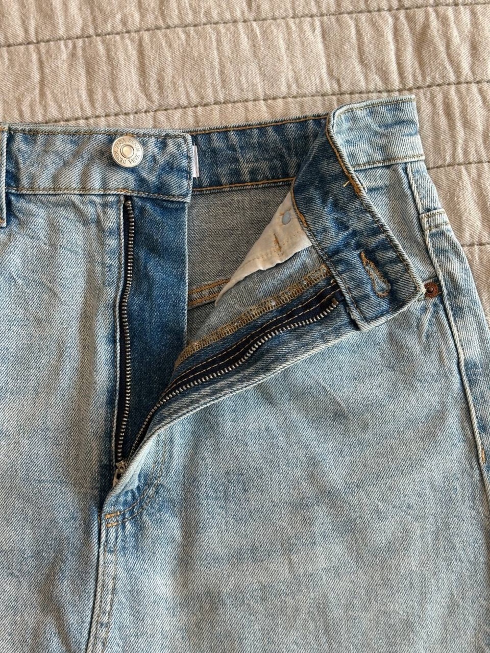 Zara Light Wash Denim Mini Skirt - Picture 6 of 6